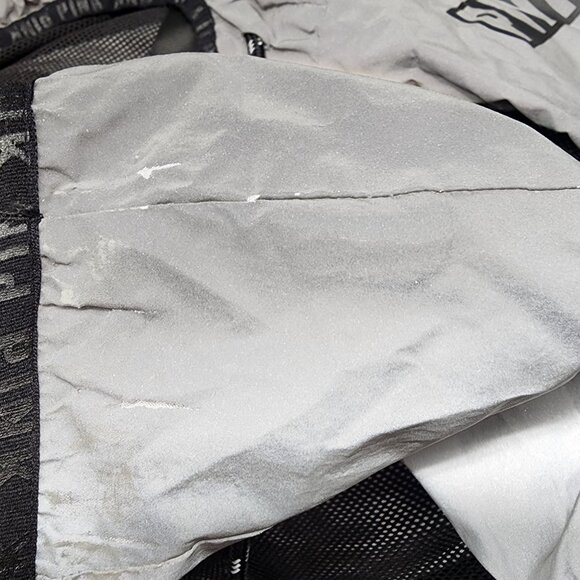 Womens Victoria Secret Pink Anorak Jacket Mesh Lined Silver Reflective 002 M/L - Picture 12 of 15